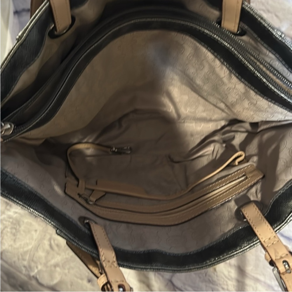 Michael Kors MK Metallic Brown Purse Shiny Handbag Bag Charm Leather Straps EUC - Picture 17 of 17
